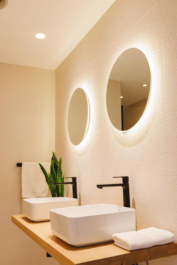 Bravissimo Cort Reial Duplex, Spacious With 3 Bedrooms Girona Eksteriør bilde