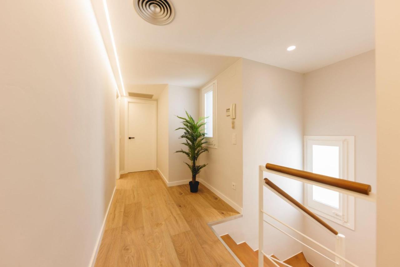 Bravissimo Cort Reial Duplex, Spacious With 3 Bedrooms Girona Eksteriør bilde