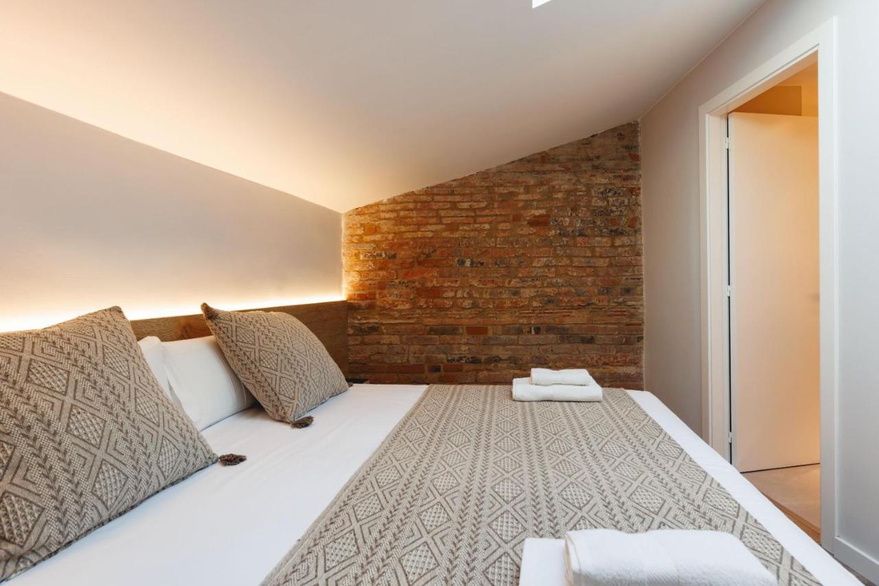 Bravissimo Cort Reial Duplex, Spacious With 3 Bedrooms Girona Eksteriør bilde